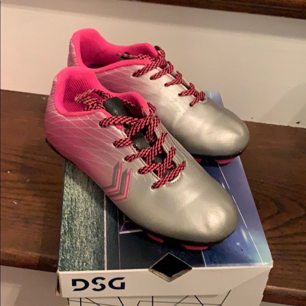 Girls soccer shoes size 12.